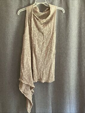 Asymmetrical Sleeveless Georgina Estefania Knit Top in Light Beige